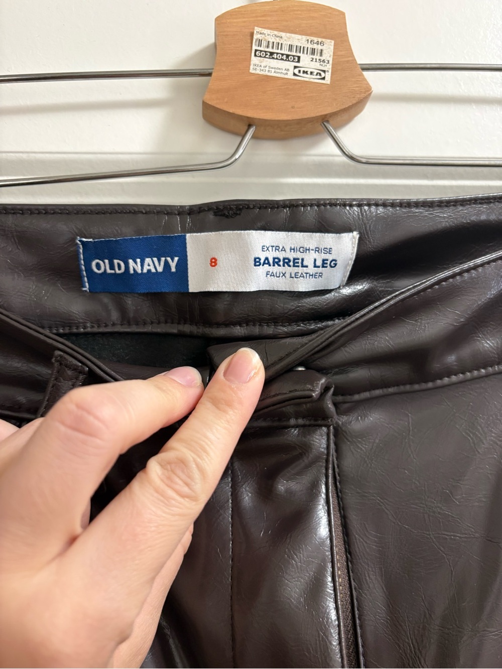Old Navy Faux Leather Barrel Leg Pants in Dark Brown - Picture 2 of 7
